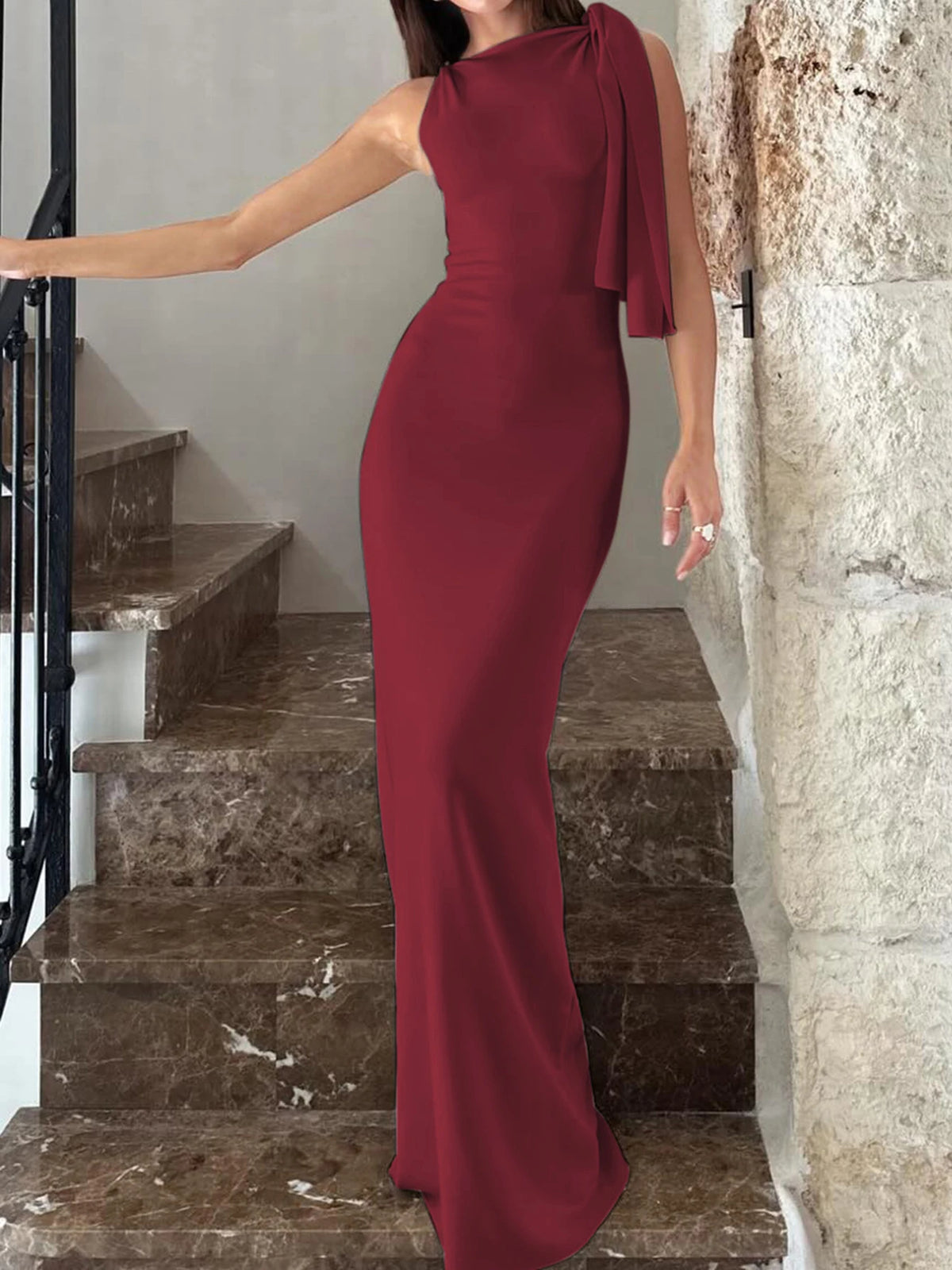 Vestido Elaris -Bodycon Cuello Redondo Gala.