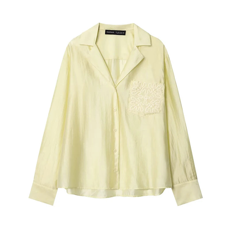 Blusa Satinada Elegante.