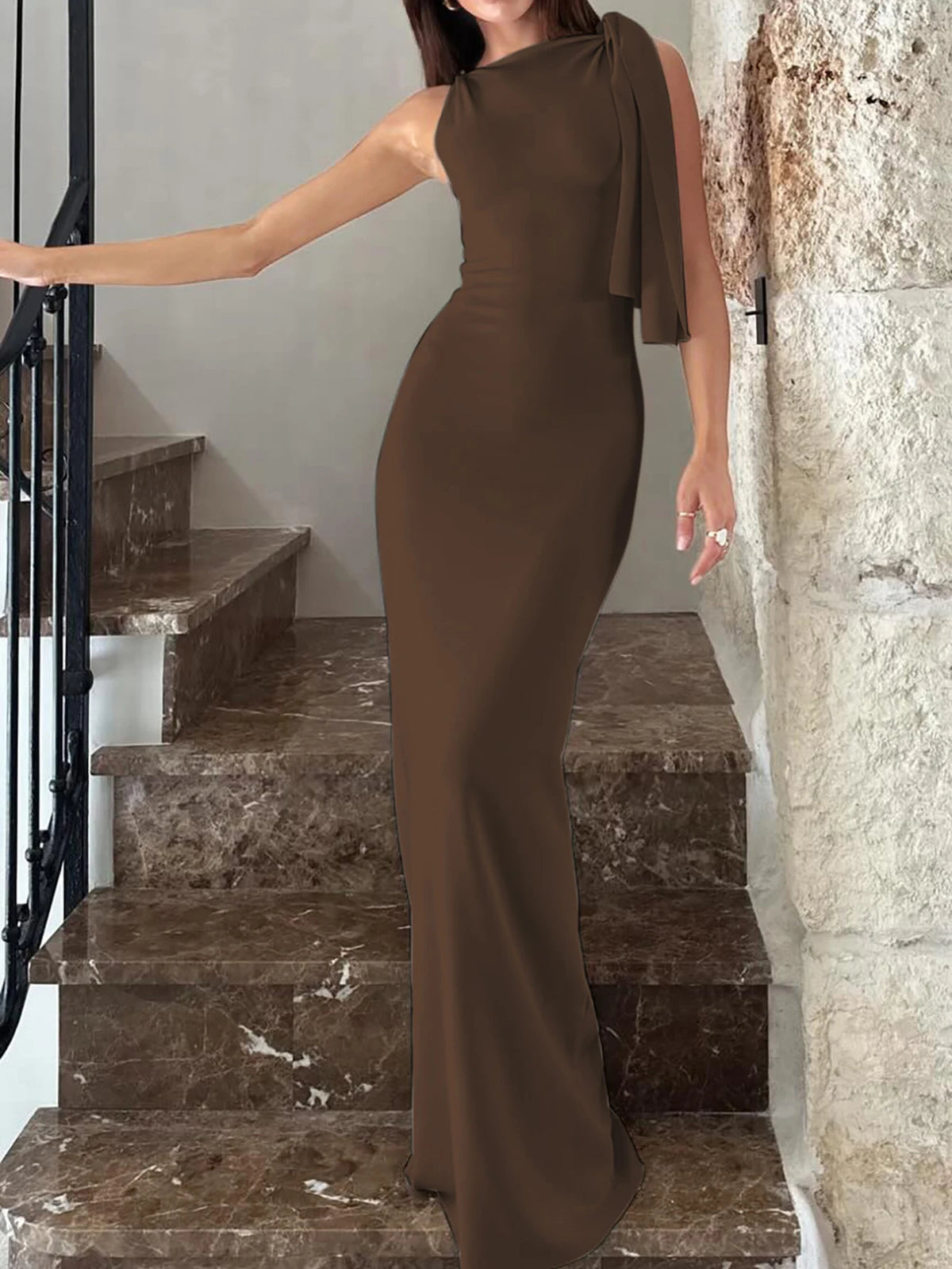 Vestido Elaris -Bodycon Cuello Redondo Gala.