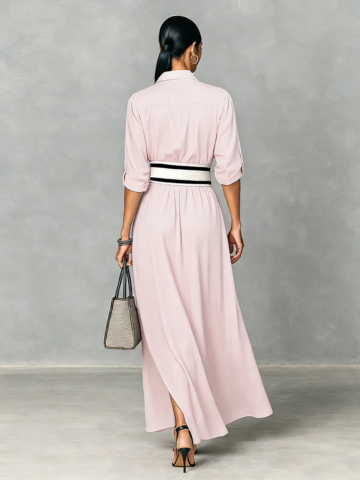 Vestido Camisero Negro con Cinturon a Rayas.
