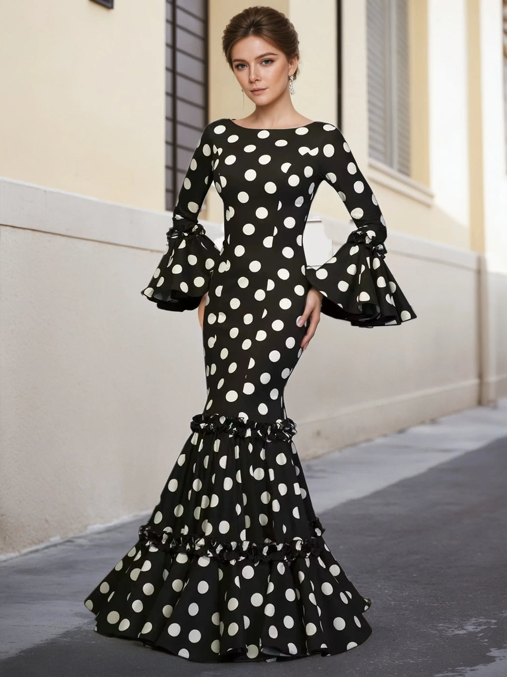 Vestido Elegante Bordado con Mangas Campana.